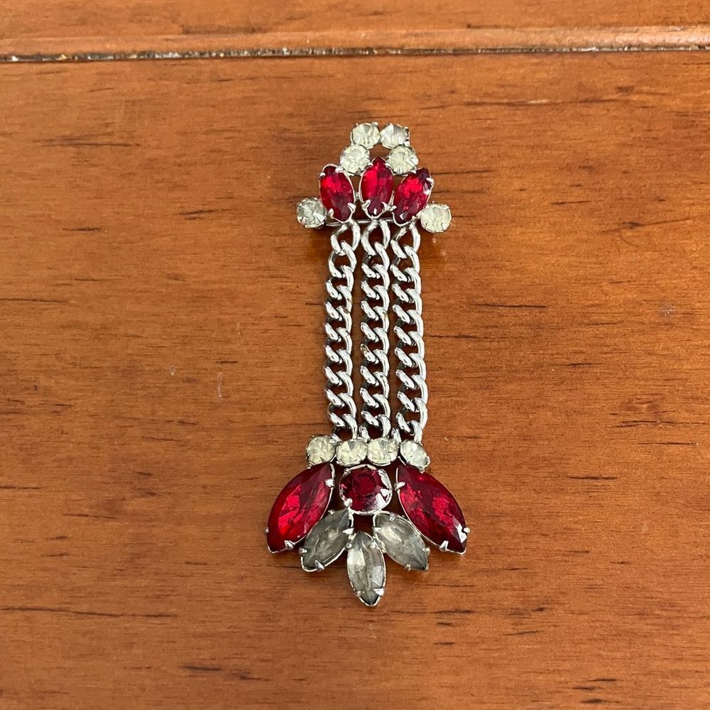 Vintage Costume Jewelry Brooch Pin